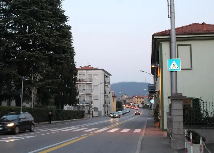Residenza Acqua Terra Fuoco Комо