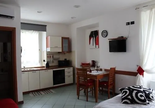 Residenza Acqua Terra Fuoco Апартаменты Комо